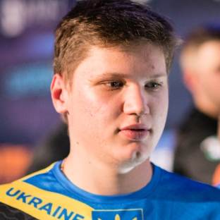 一个伟大的开始！ Weibo Gaming 成功击败了 Oh My God 赢得了首场比赛