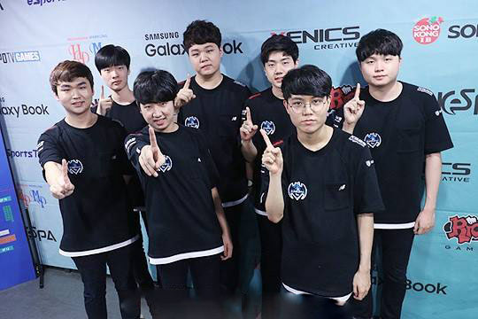 【战报】2021KPL春季赛常规赛第二轮W1D2，TES 1-3 佛山GK