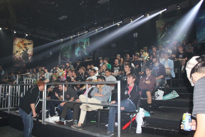 LPL今日里程碑公告：ON即将实现3000助攻成就。